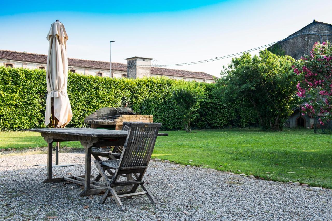 Agriturismo Lecolombare 노가롤 로카 외부 사진