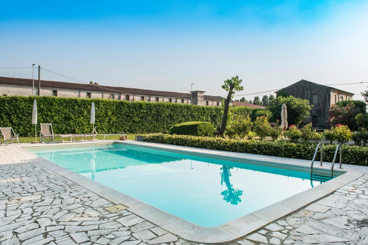 Agriturismo Lecolombare 노가롤 로카 외부 사진