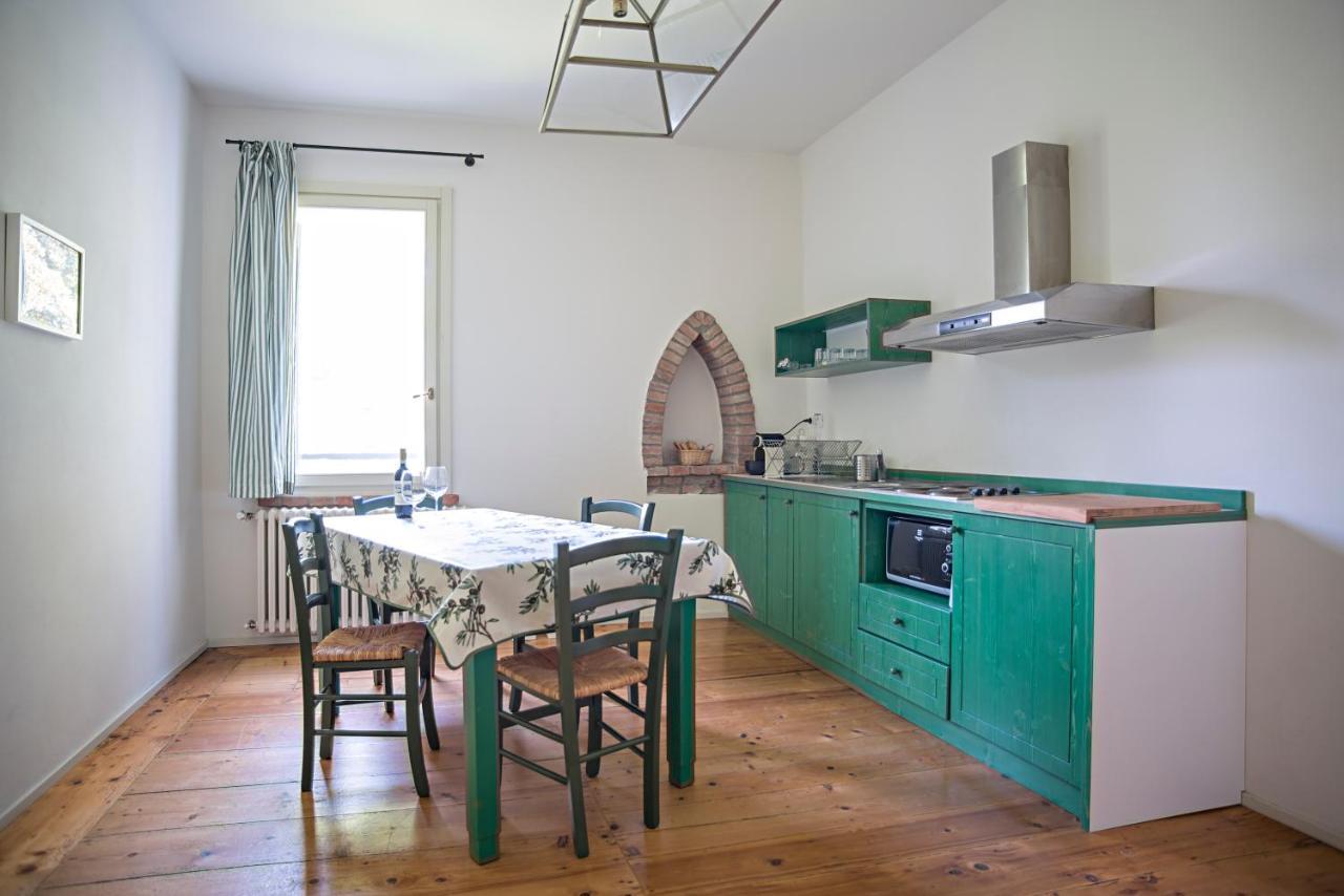 Agriturismo Lecolombare 노가롤 로카 외부 사진