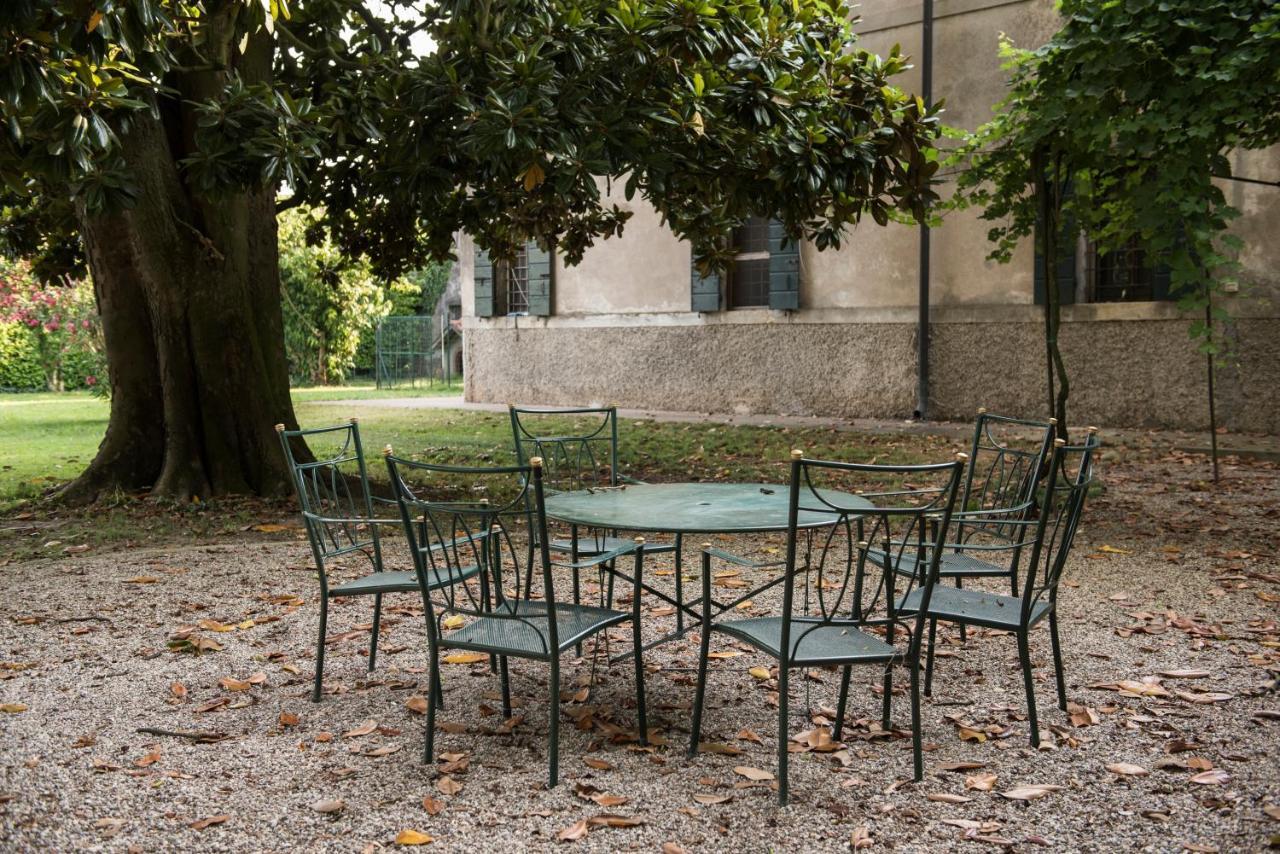Agriturismo Lecolombare 노가롤 로카 외부 사진